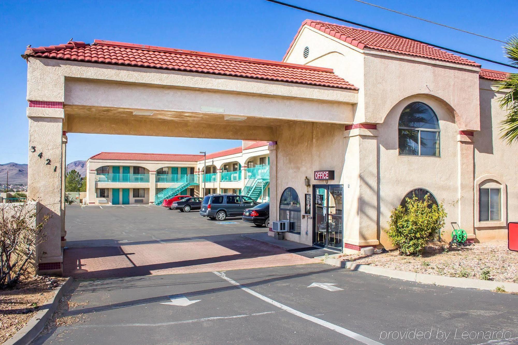 Travelodge By Wyndham Kingman Exterior photo